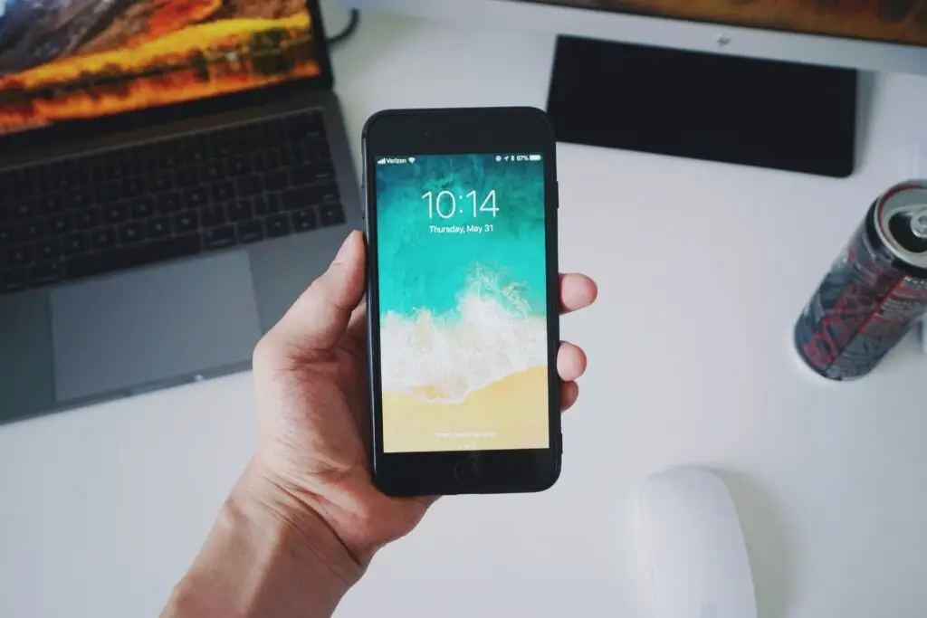 Does AI Help Extend Smartphone Battery Life? Exploring the Intersection of Technology and Longevity